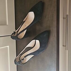 Peter Kaiser black suede slingbacks - never worn